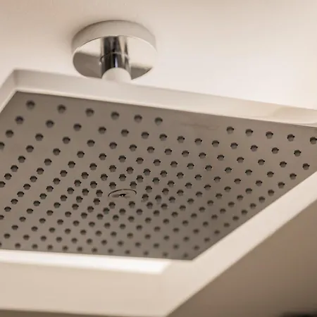 Sunny Modern Perfect Located *