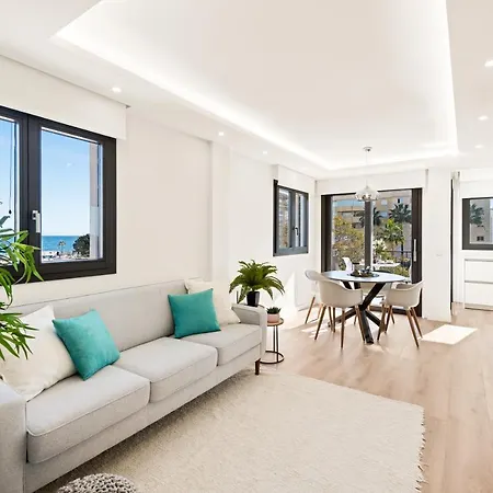 Sunny Modern Perfect Located *