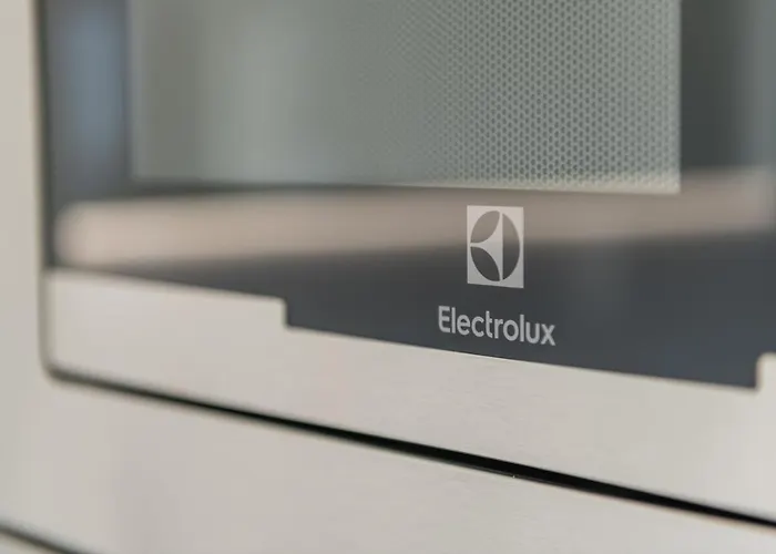 Sunny Modern Perfect Located *